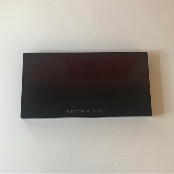 Kevyn Aucoin - The Neo Highlighter - Picture 2 of 5